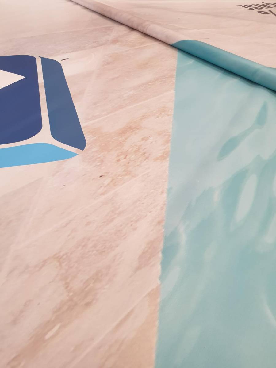 bache pvc xxl avec oeillets métallique