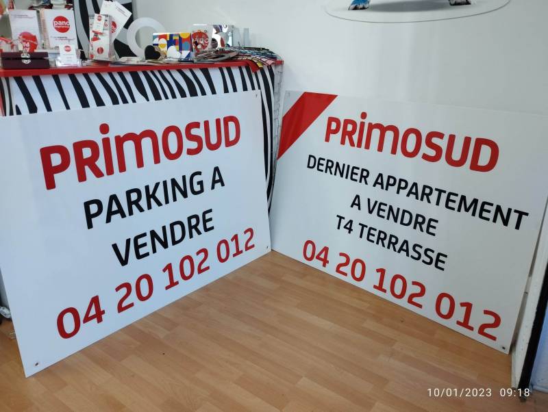 panneaux à vendre pour Agence Immobilière