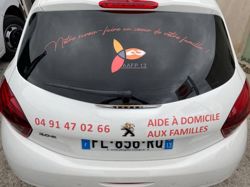 marquage vitre arriere impression numerique